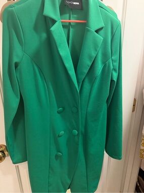 Fashion Nova Emerald Green Double-Breasted Blazer